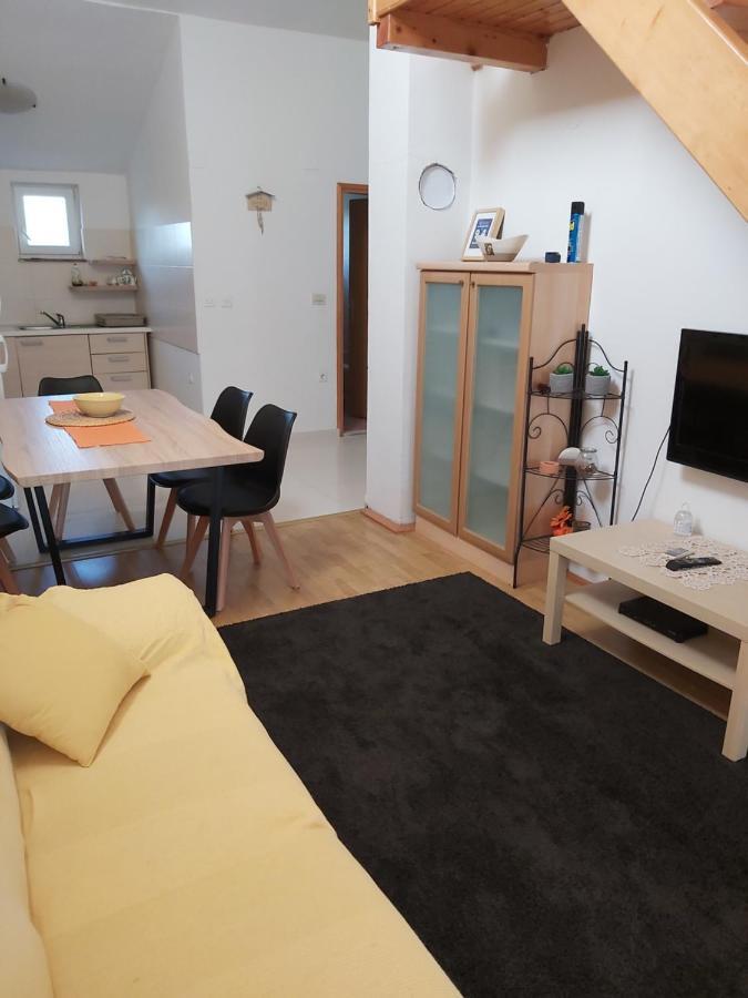 Apartment Niko วีร์ ภายนอก รูปภาพ